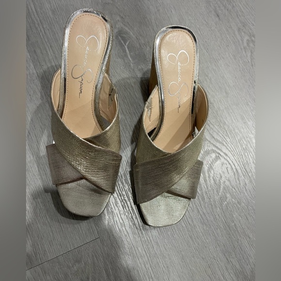 Jessica Simpson Size 71/2 they still have a lot of life - Picture 1 of 5